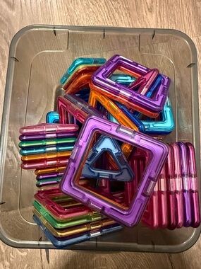 Colorful Magnetic Building Tiles - Multicolor Set